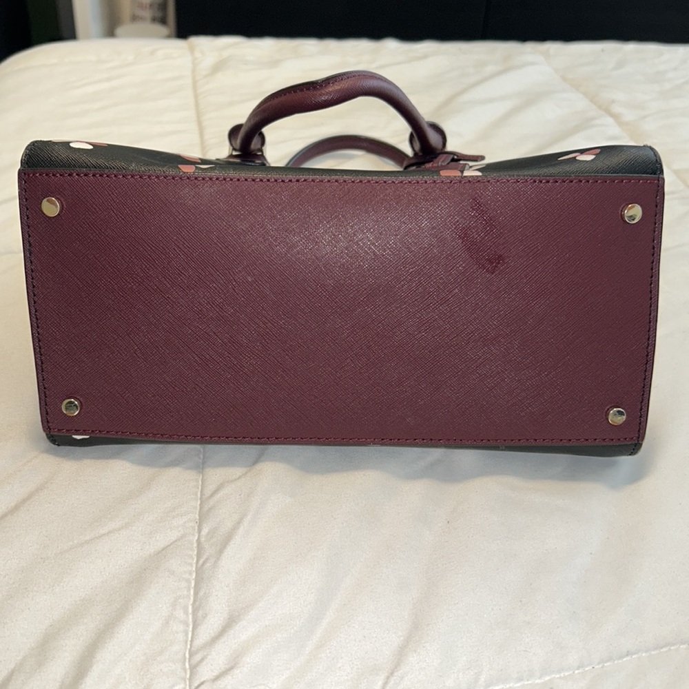 Kate spade burgundy purse - Picture 3 of 3